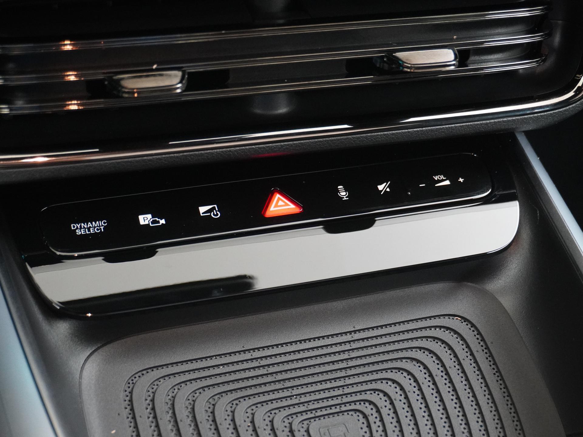 Mercedes-Benz CLA-Klasse 250+ Launch Edition 85 kWh Accu 38