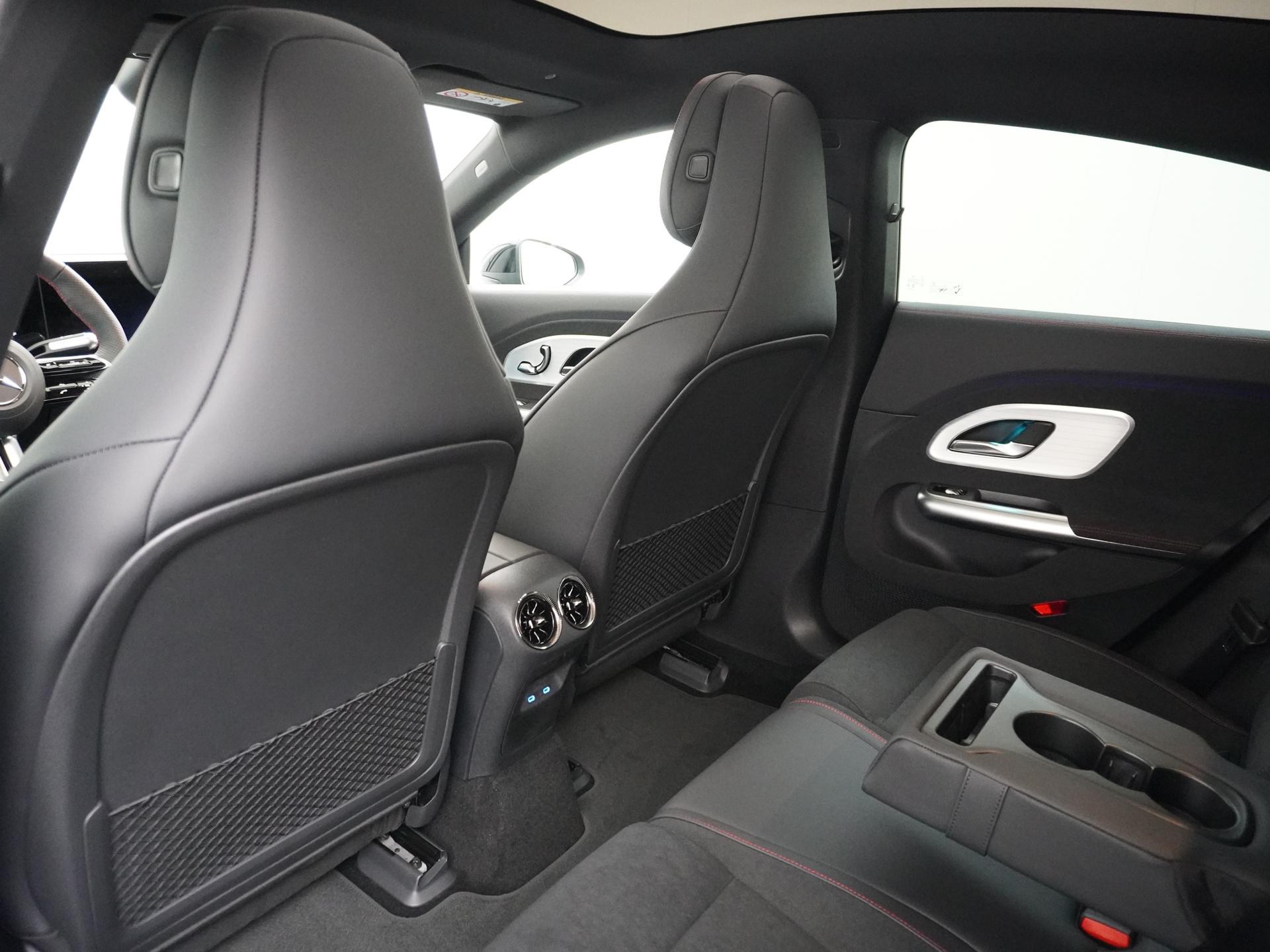 Mercedes-Benz CLA-Klasse 250+ Launch Edition 85 kWh Accu 24