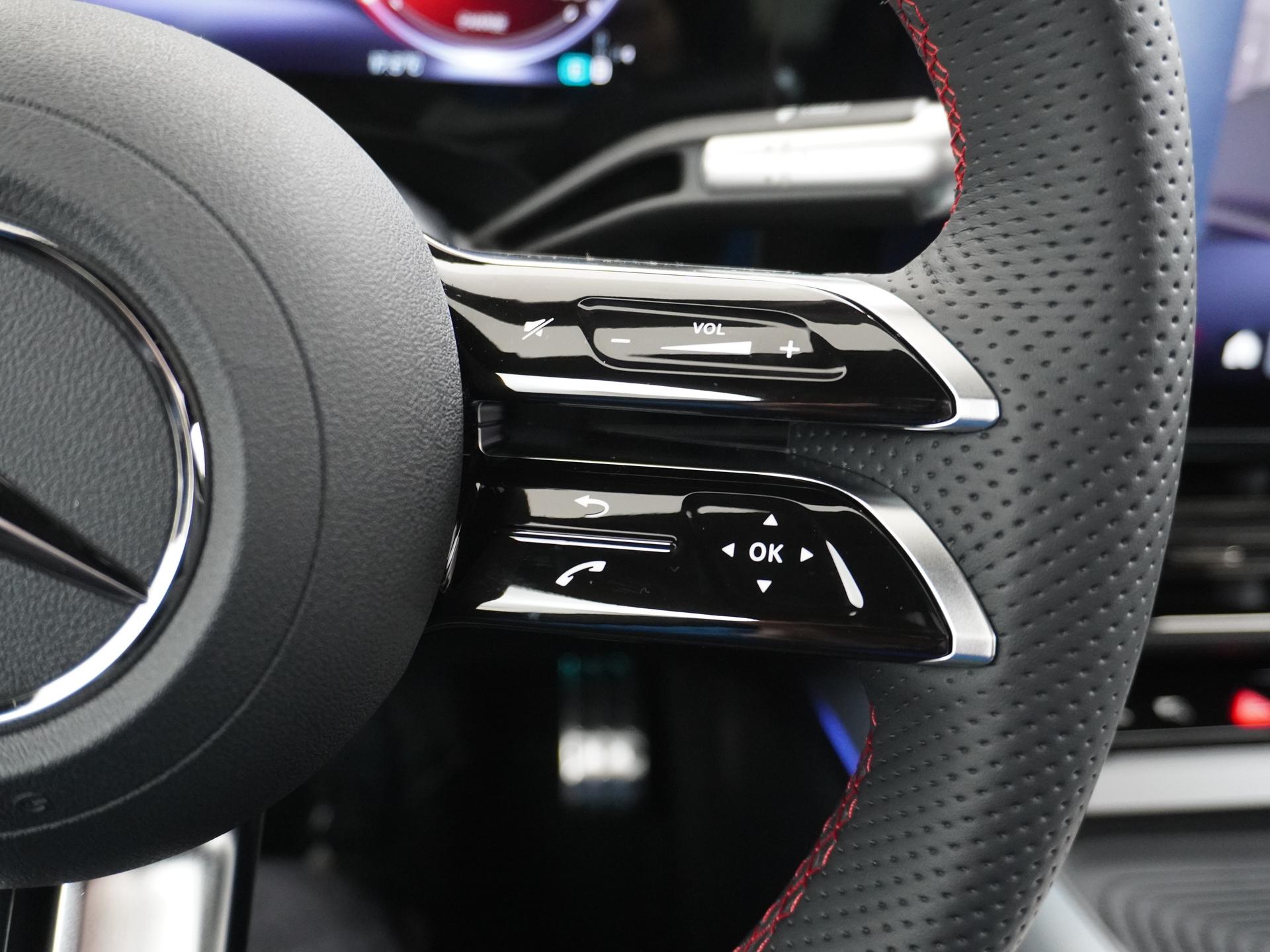 Mercedes-Benz CLA-Klasse 250+ Launch Edition 85 kWh Accu 33