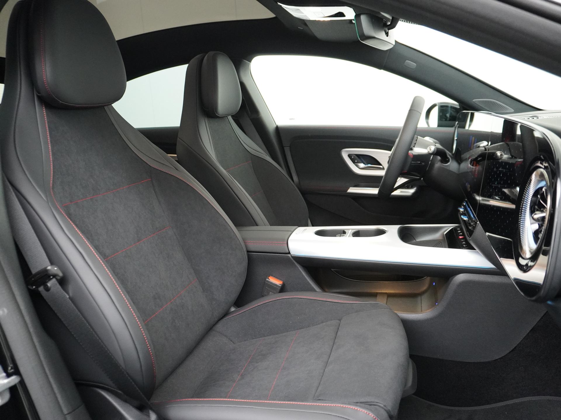 Mercedes-Benz CLA-Klasse 250+ Launch Edition 85 kWh Accu 42