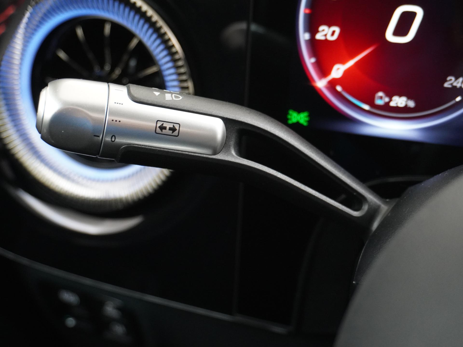 Mercedes-Benz CLA-Klasse 250+ Launch Edition 85 kWh Accu 28