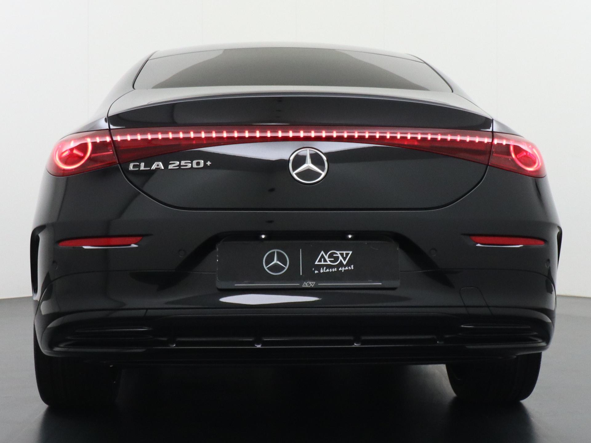 Mercedes-Benz CLA-Klasse 250+ Launch Edition 85 kWh Accu 3