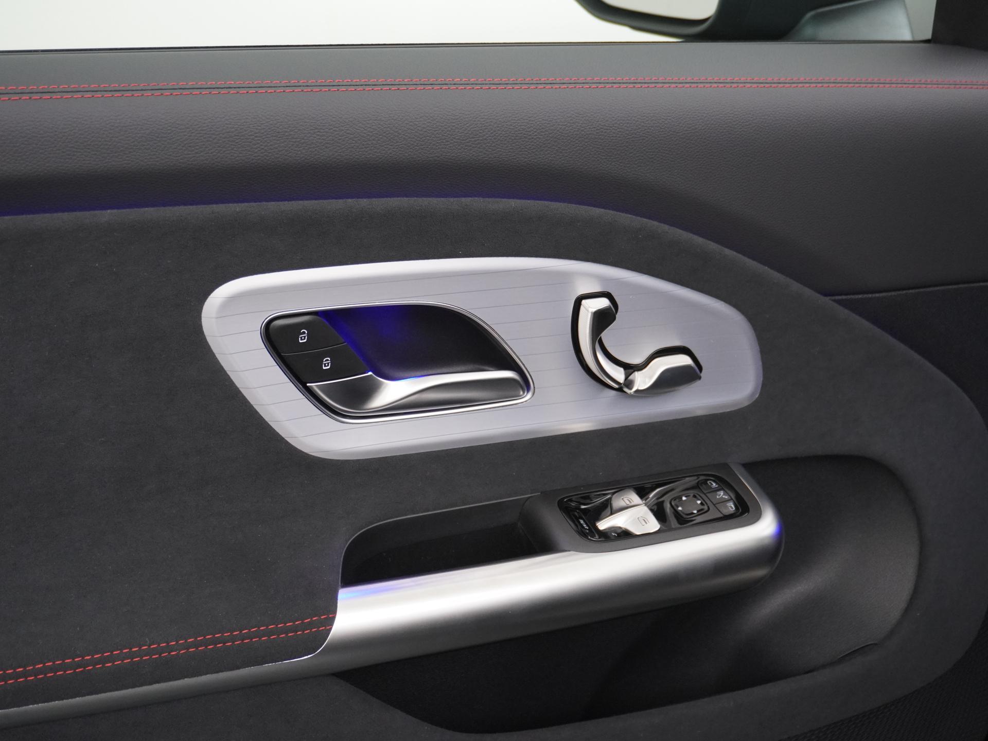 Mercedes-Benz CLA-Klasse 250+ Launch Edition 85 kWh Accu 16