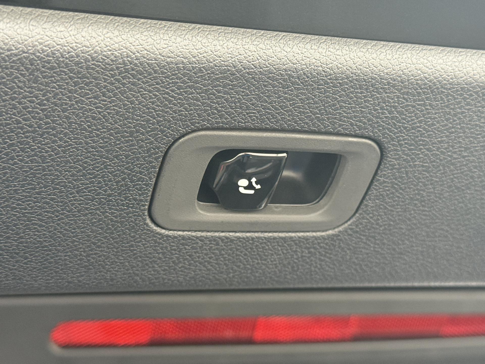 Mercedes-Benz CLA-Klasse 250+ Launch Edition 85 kWh Accu 14