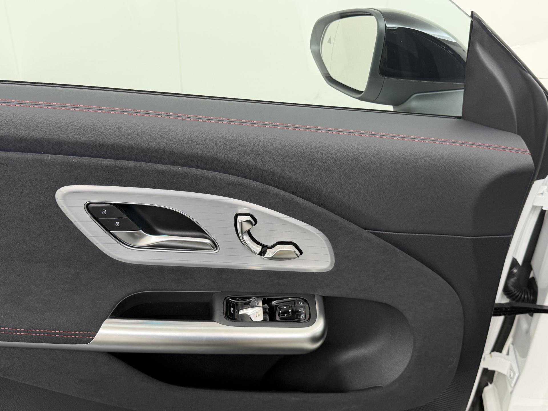 Mercedes-Benz CLA-Klasse 250+ Launch Edition 85 kWh Accu 18