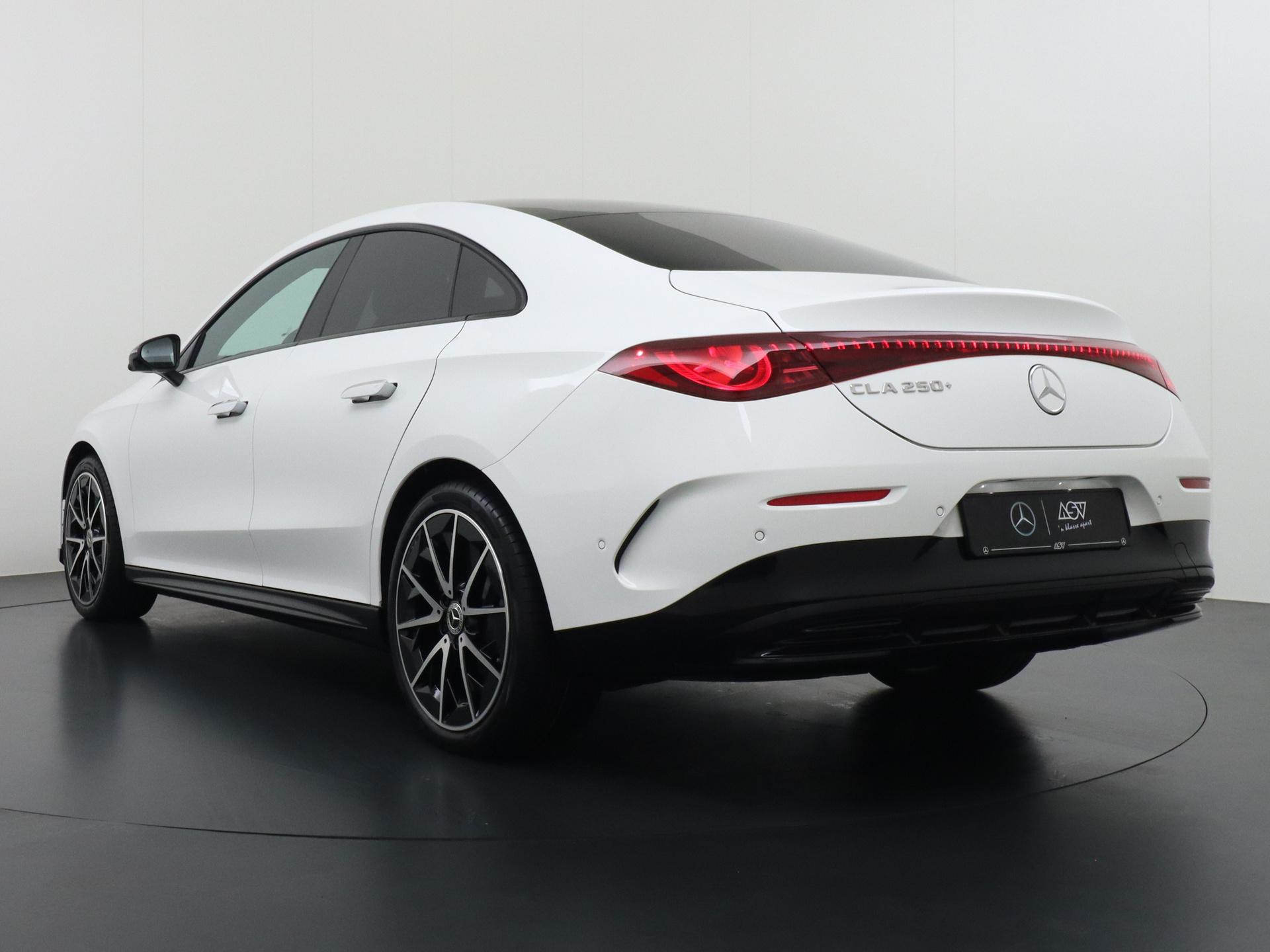 Mercedes-Benz CLA-Klasse 250+ Launch Edition 85 kWh Accu 2