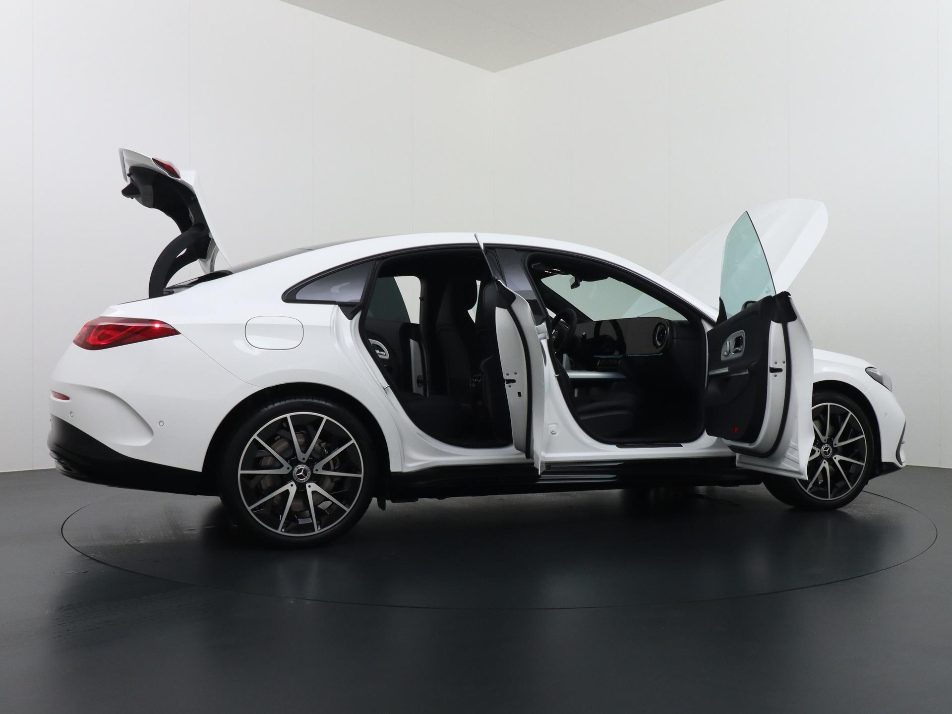 Mercedes-Benz CLA-Klasse 250+ Launch Edition 85 kWh Accu 9