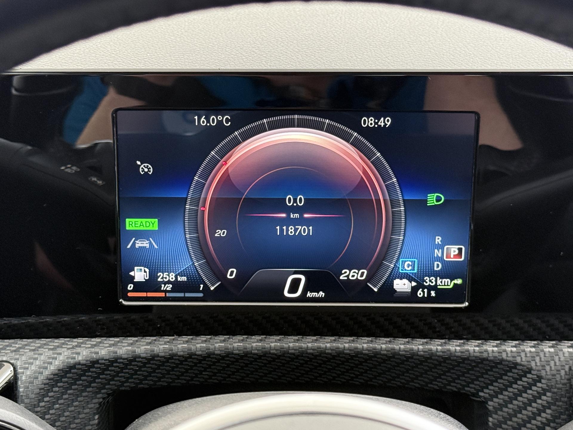 Mercedes-Benz A-Klasse 250 e 24