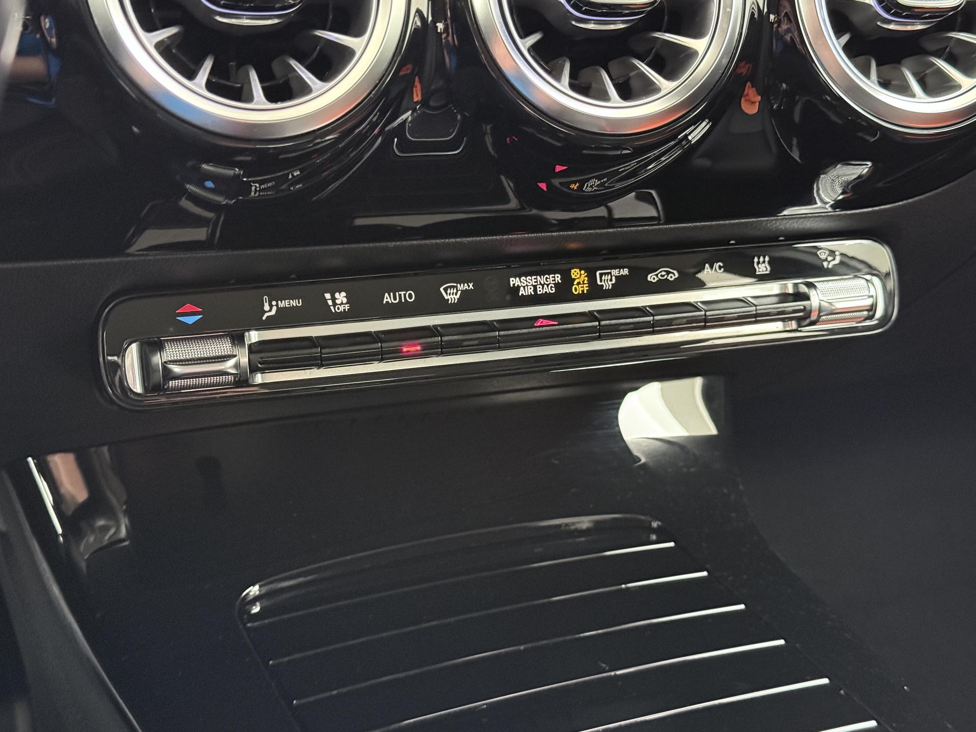 Mercedes-Benz A-Klasse 250 e 33