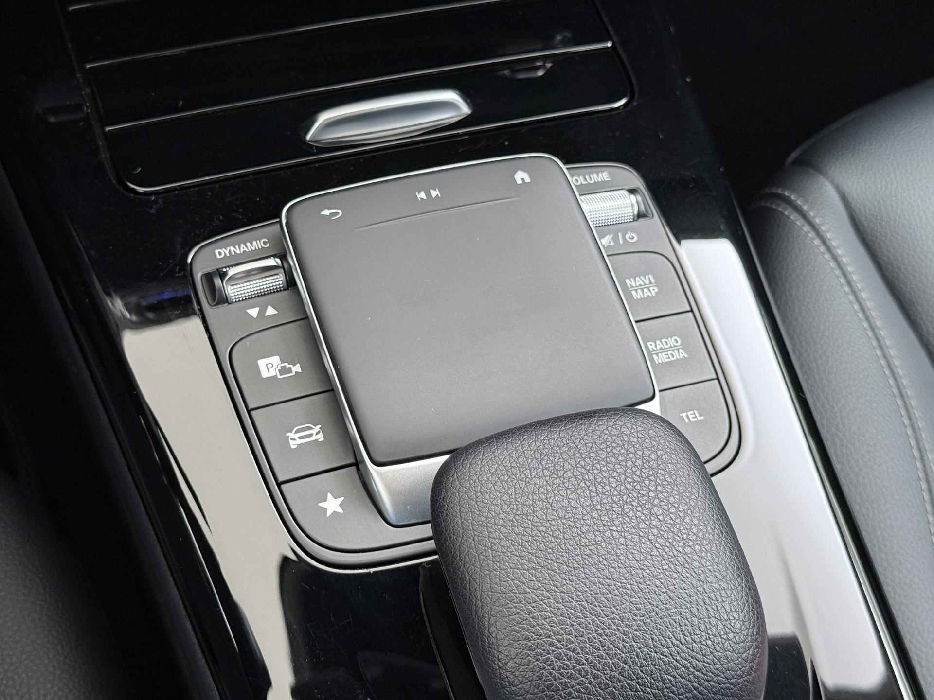 Mercedes-Benz A-Klasse 250 e 34