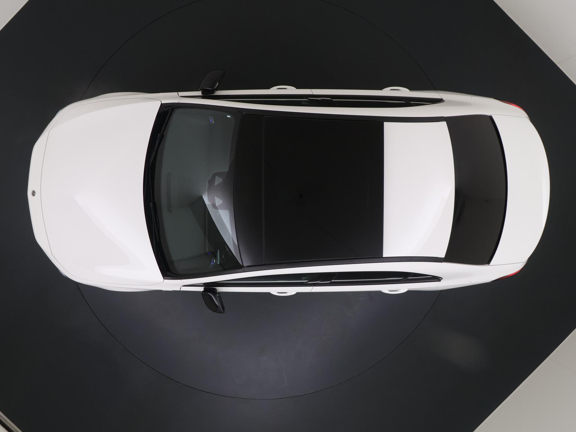 Mercedes-Benz A-klasse 250 e AMG 11