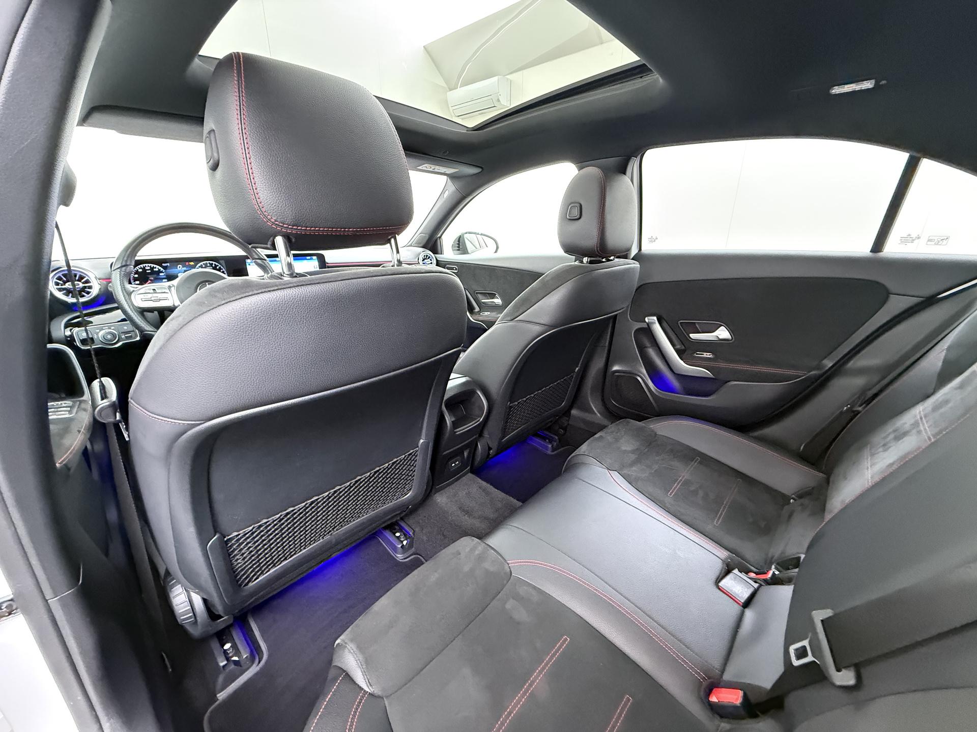 Mercedes-Benz A-klasse 250 e AMG 22