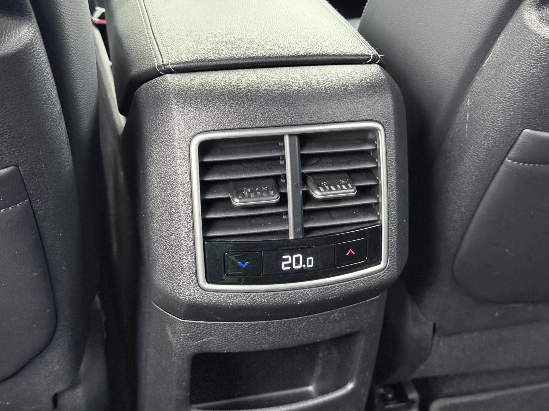 Kia Sportage 1.6 T-GDi Plug-in Hybrid AWD GT-Line 18