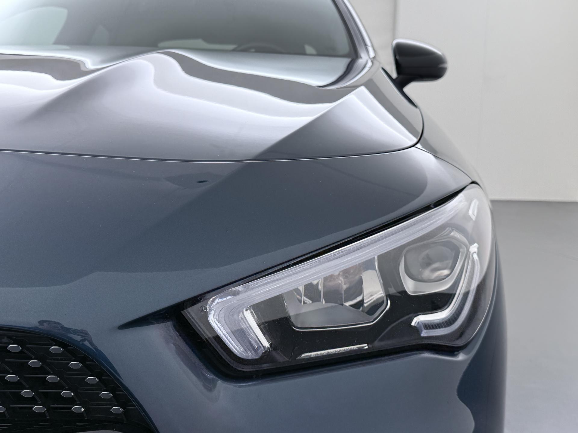 Mercedes-Benz CLA-Klasse 250 e AMG Line 15