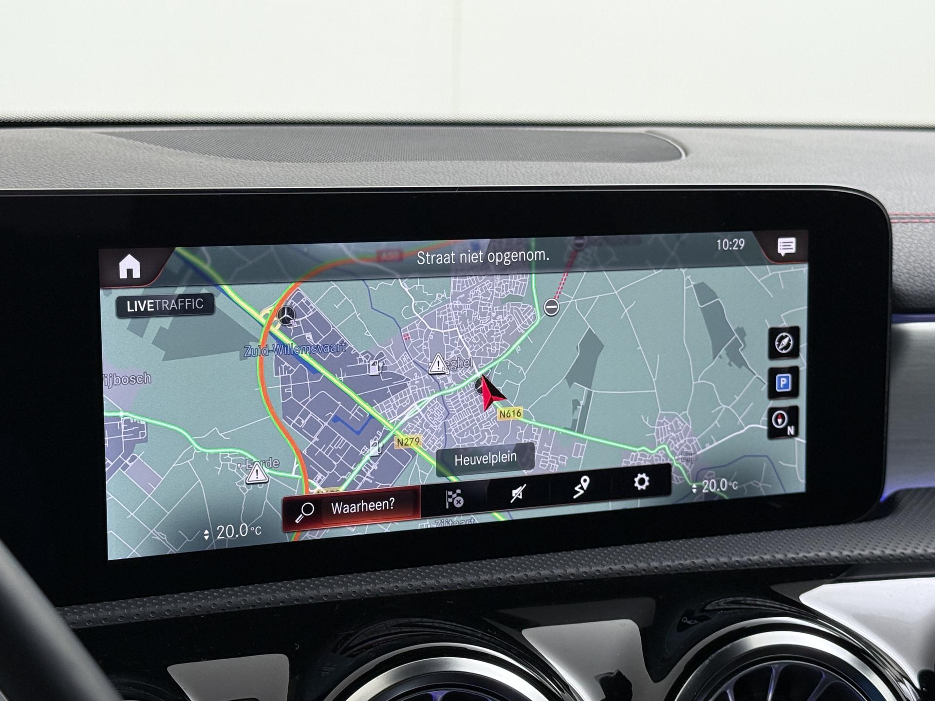 Mercedes-Benz CLA-Klasse 250 e AMG Line 35