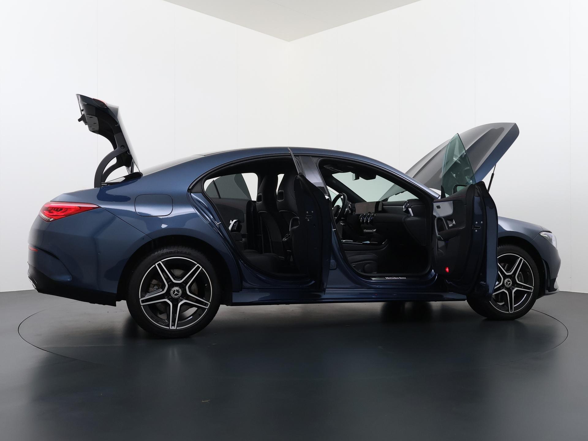 Mercedes-Benz CLA-Klasse 250 e AMG Line 9