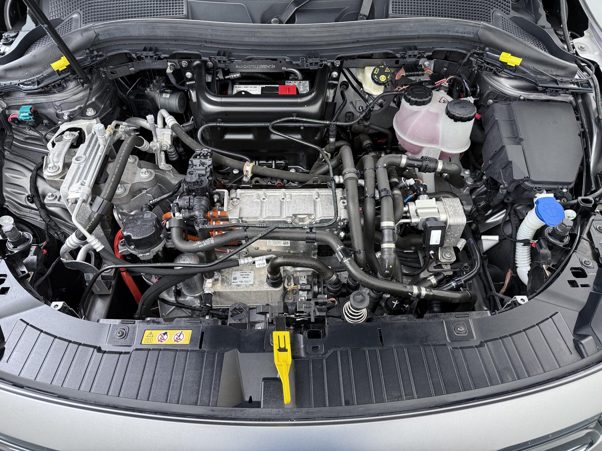 Mercedes-Benz EQA 250 AMG Line 67 kWh 19