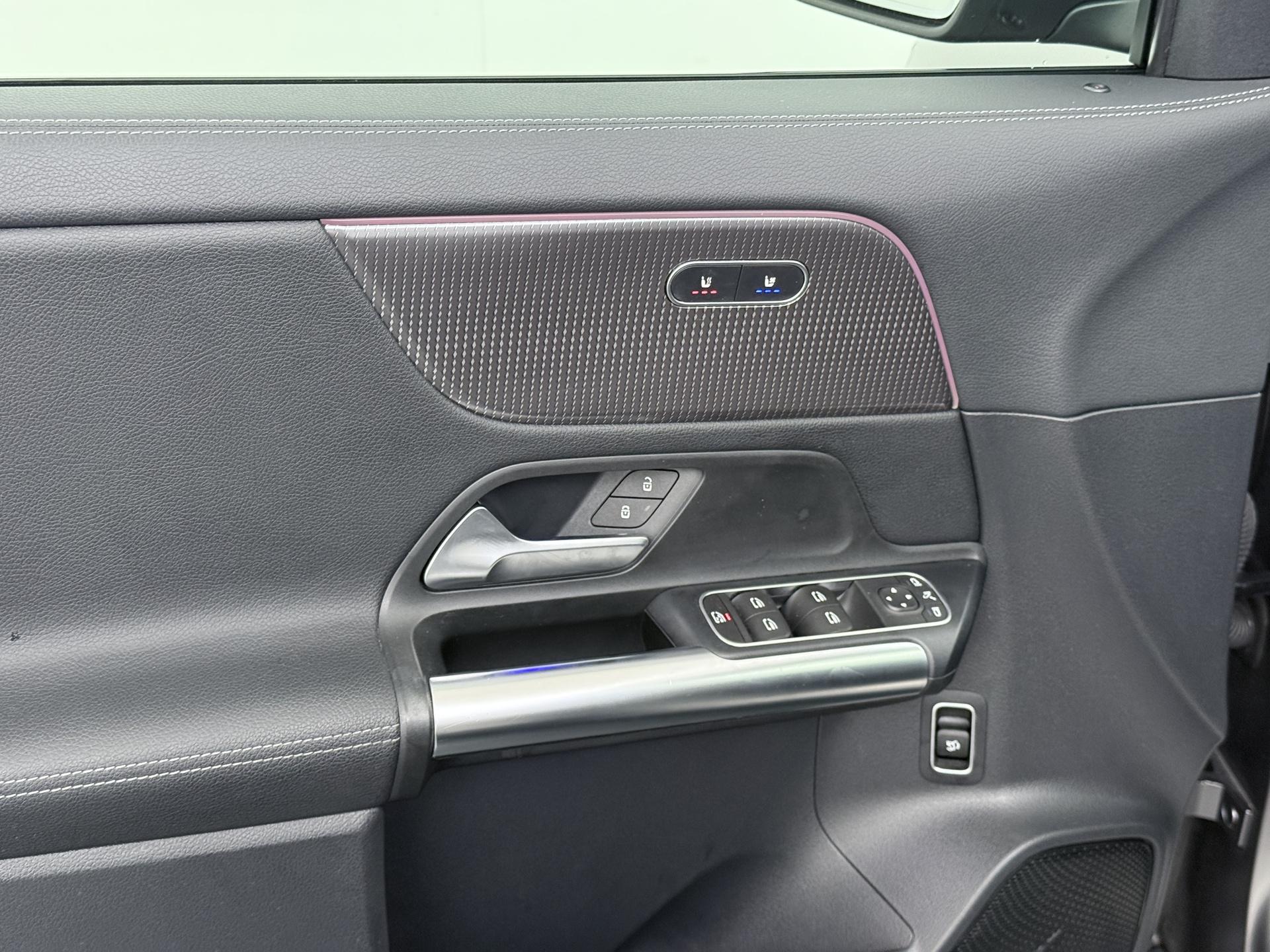 Mercedes-Benz EQA 250 AMG Line 67 kWh 20