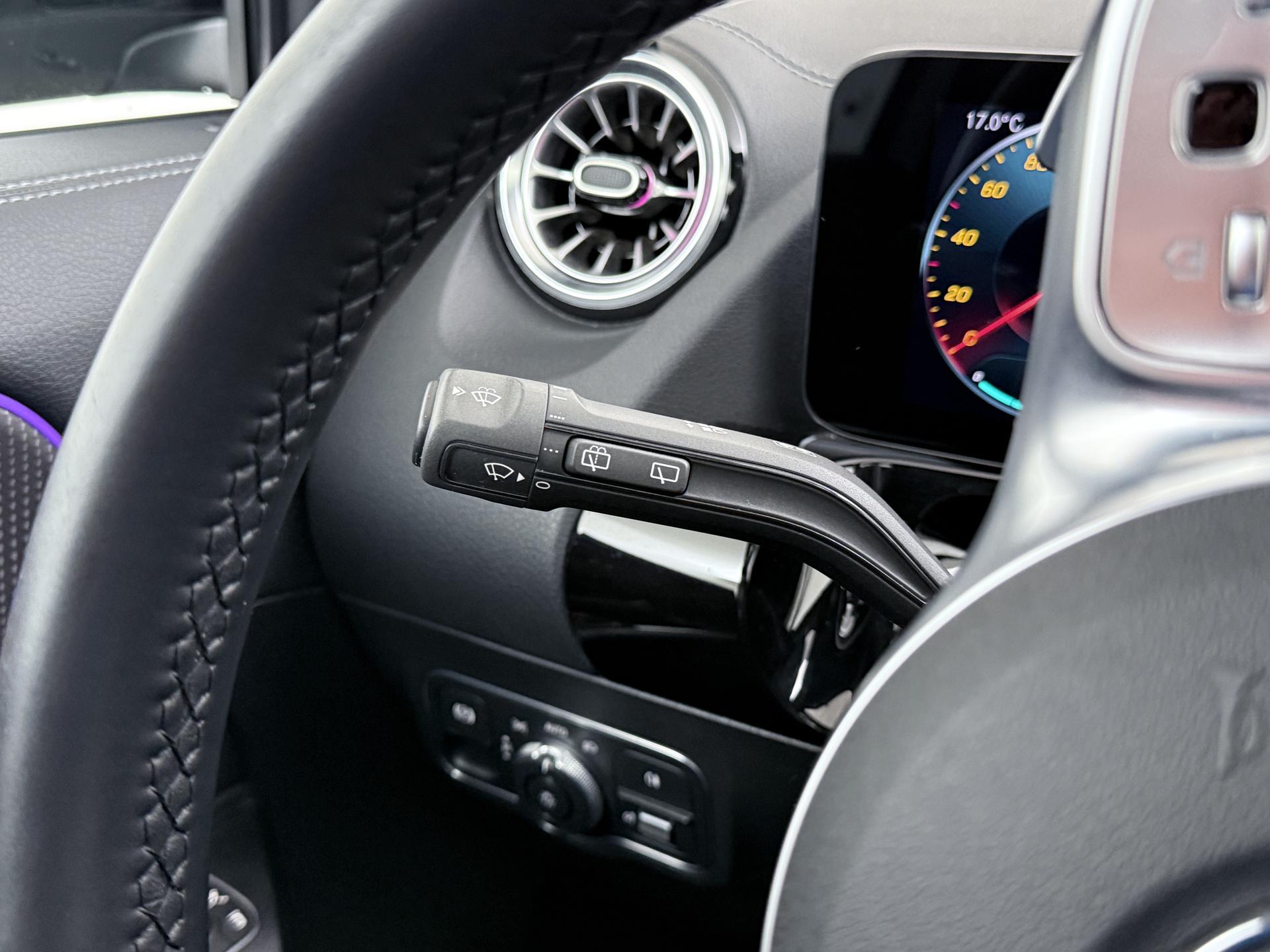 Mercedes-Benz EQA 250 AMG Line 67 kWh 28