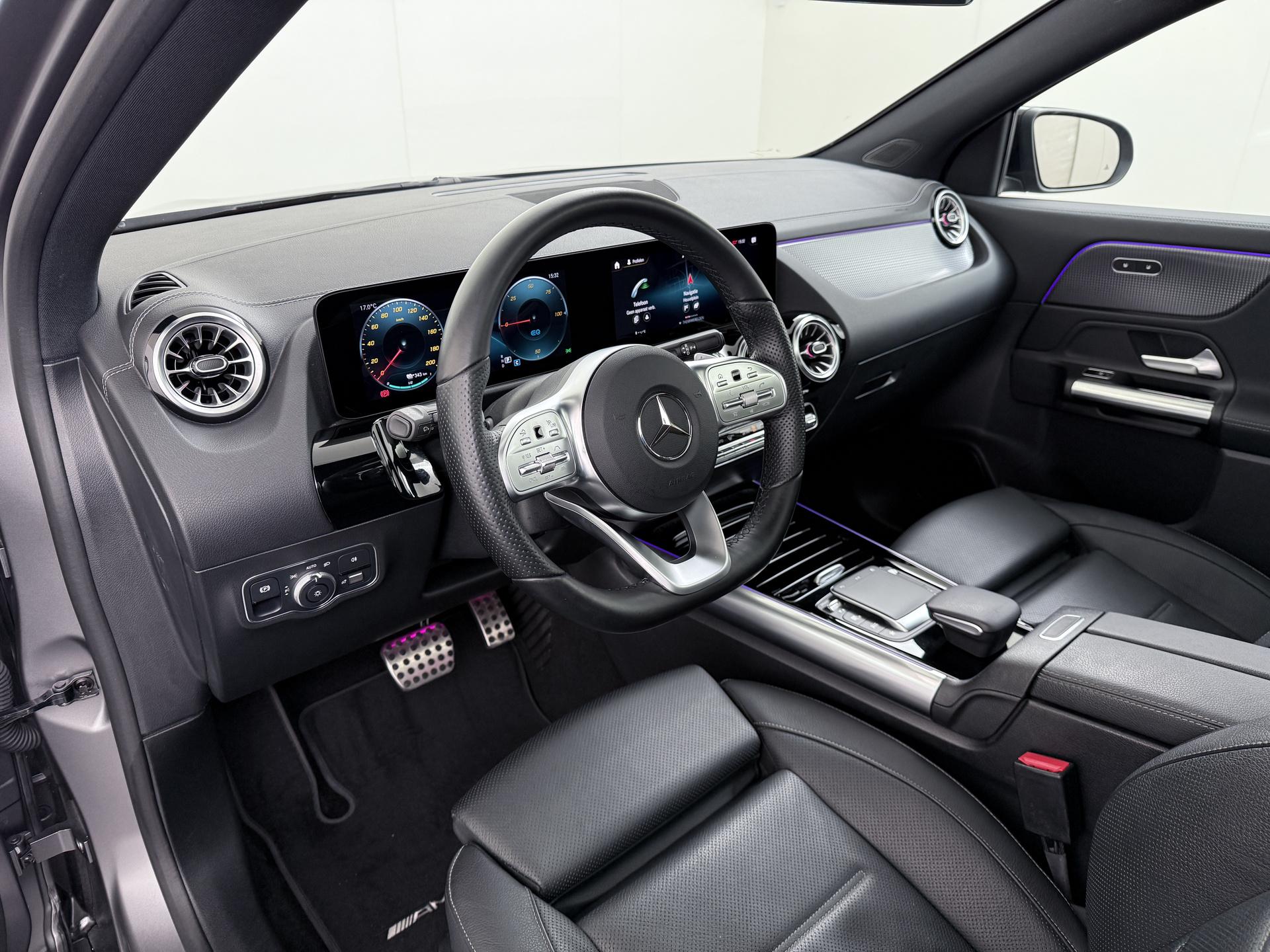 Mercedes-Benz EQA 250 AMG Line 67 kWh 3