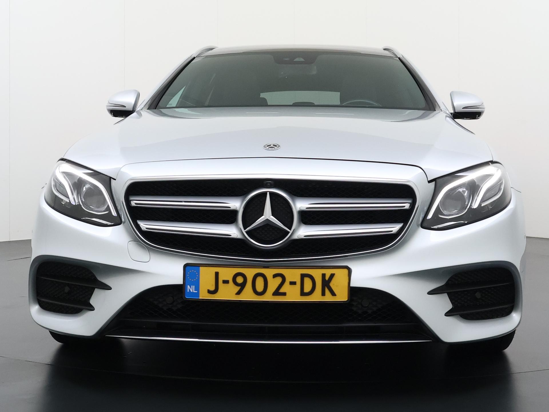 Mercedes-Benz E-Klasse Estate 200 Business Solution AMG 11