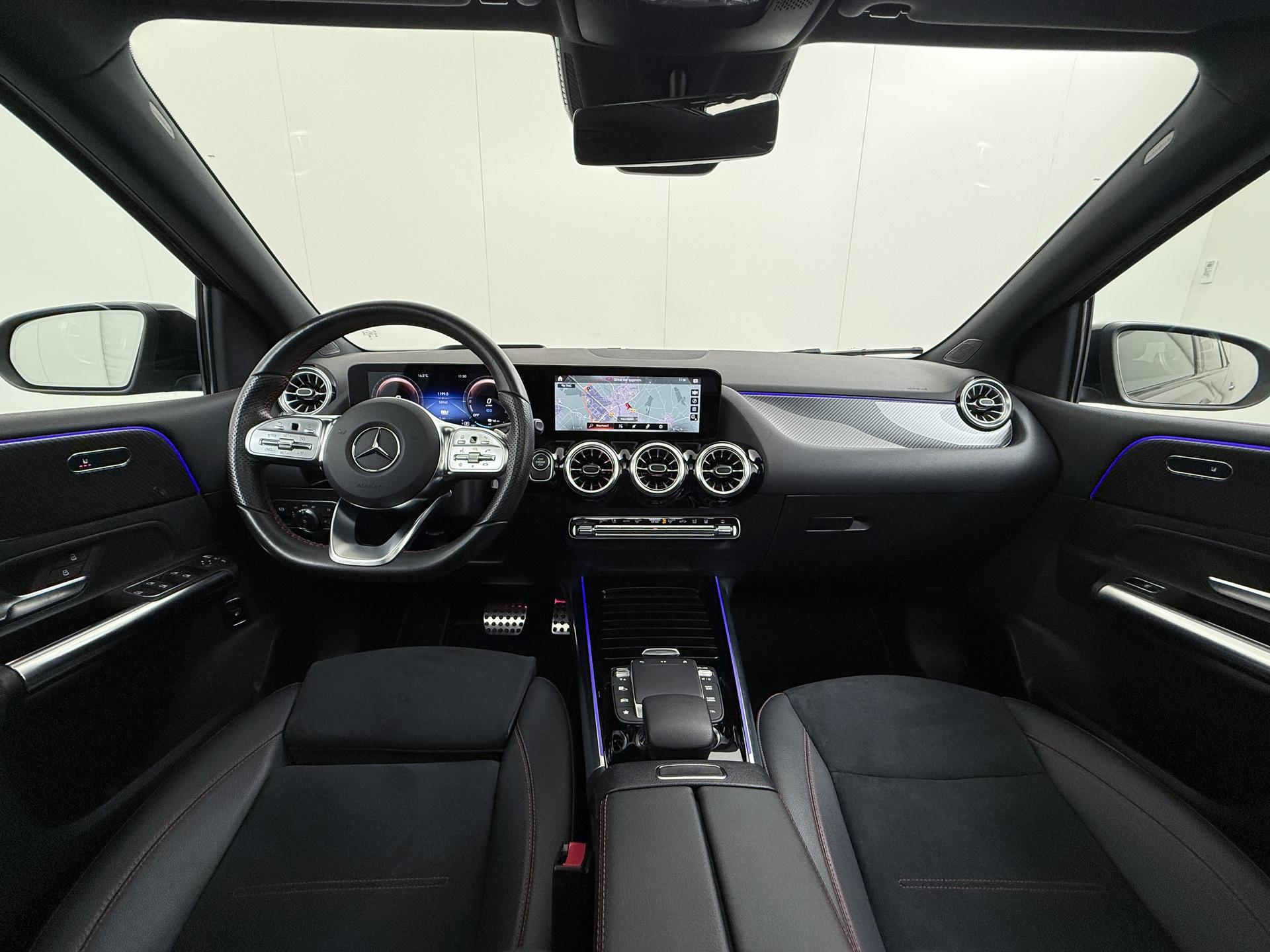 Mercedes-Benz B-Klasse 250 e AMG Line 28