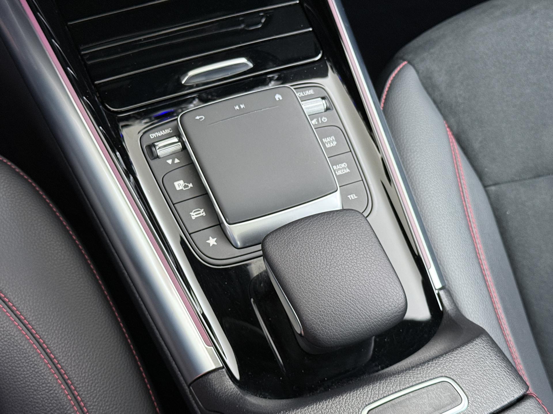 Mercedes-Benz B-Klasse 250 e AMG Line 47