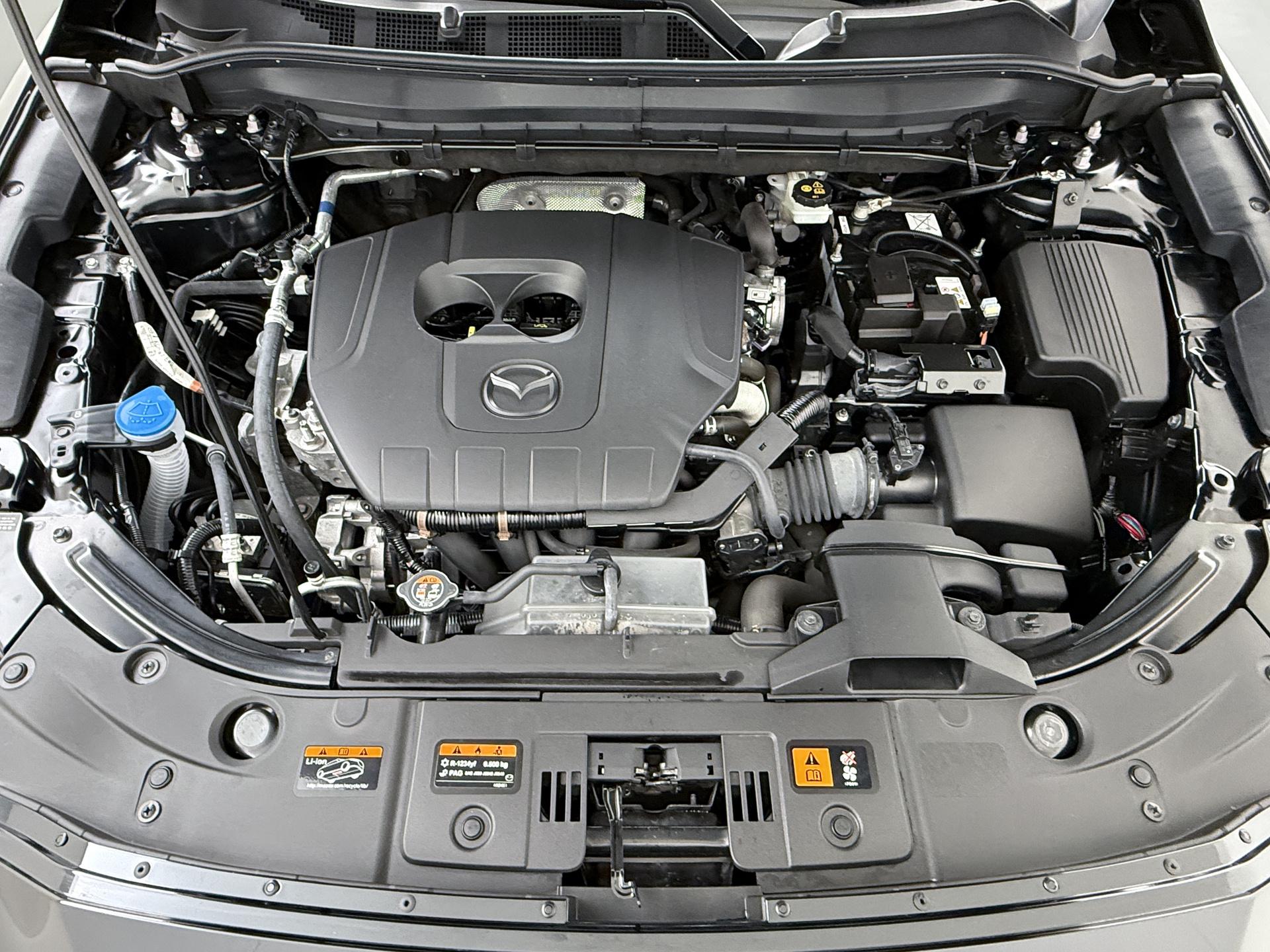 Mazda CX-5 2.0 e-SkyActiv-G M Hybrid 165 Centre-Line 10