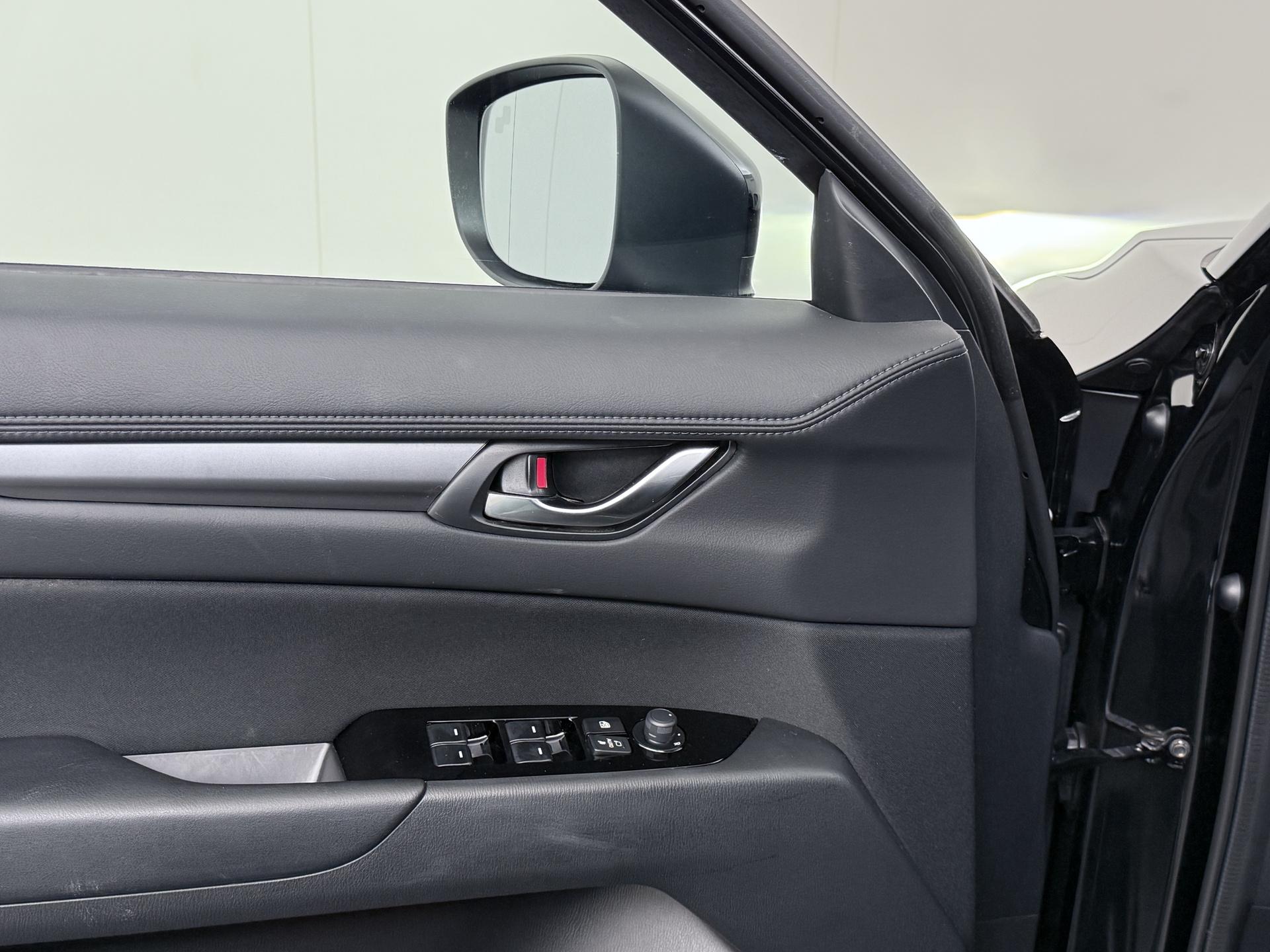 Mazda CX-5 2.0 e-SkyActiv-G M Hybrid 165 Centre-Line 11