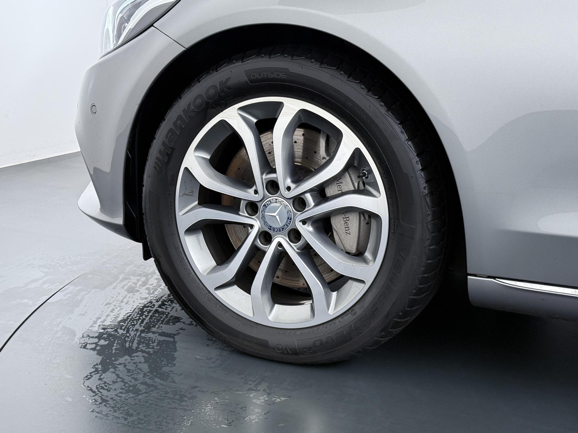 Mercedes-Benz C-Klasse 350 e Lease Edition 12