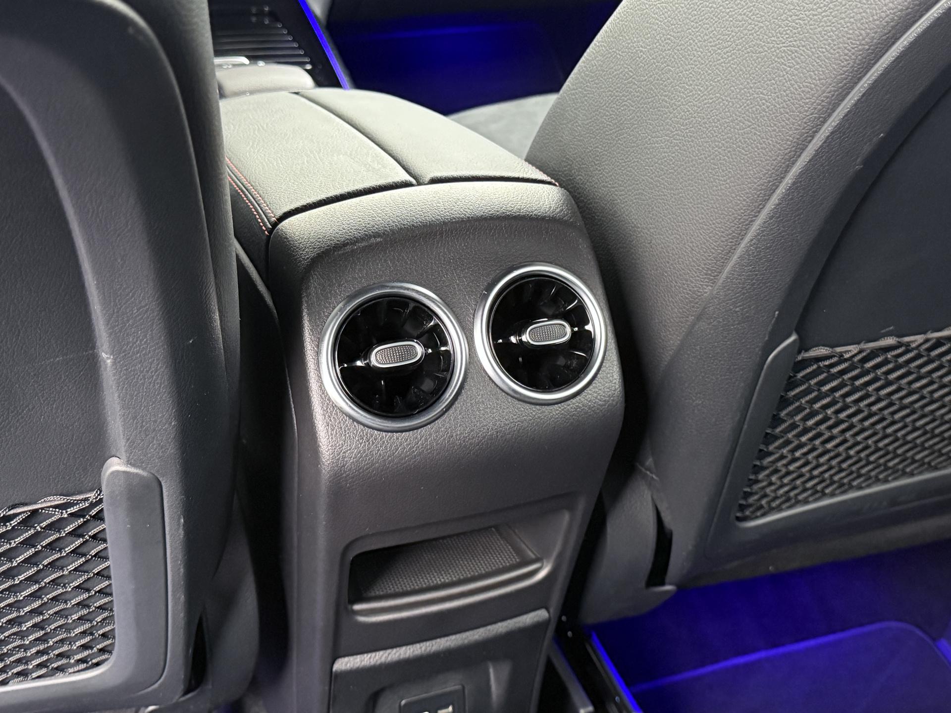 Mercedes-Benz B-Klasse 180 AMG Business Solution 25