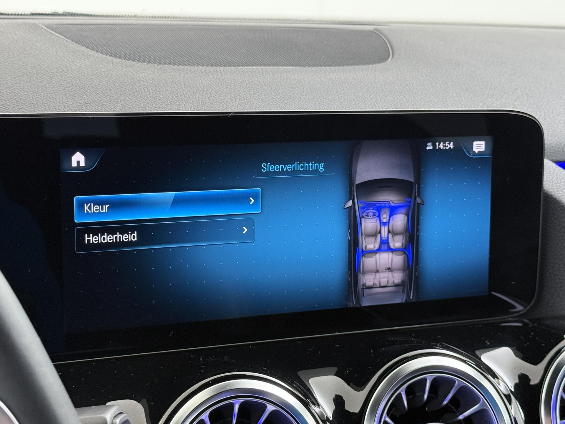 Mercedes-Benz B-Klasse 180 AMG Business Solution 43