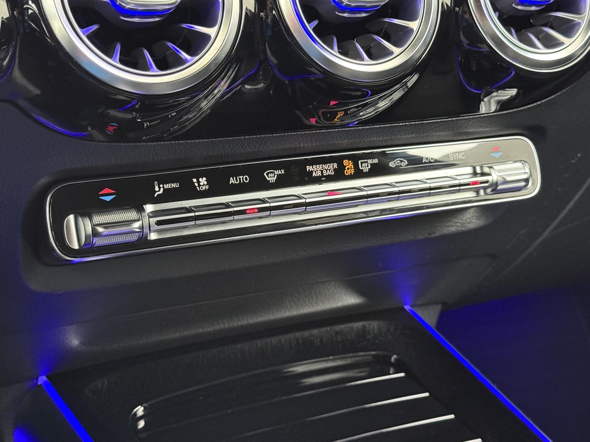 Mercedes-Benz B-Klasse 180 AMG Business Solution 44