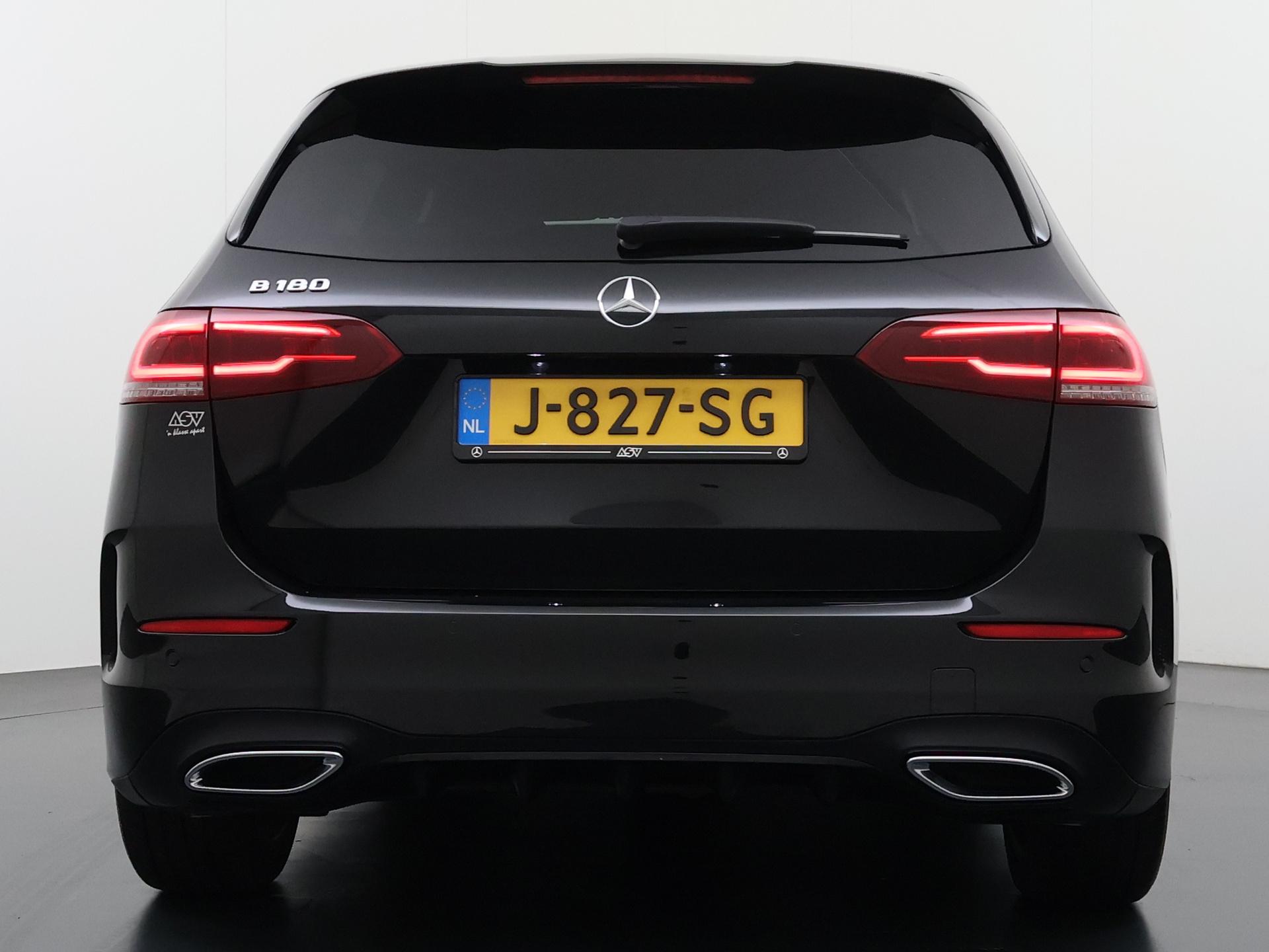 Mercedes-Benz B-Klasse 180 AMG Business Solution 6