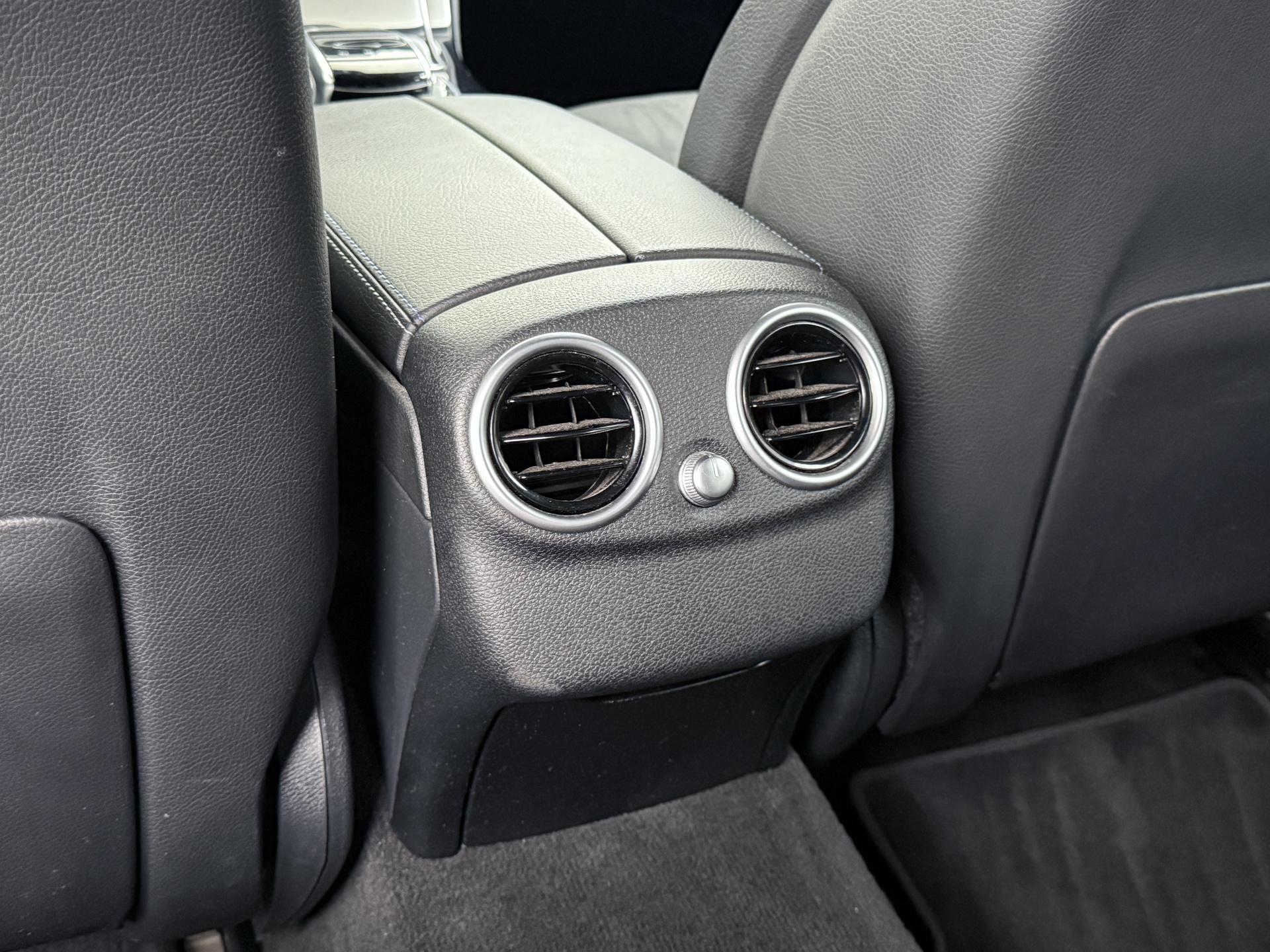 Mercedes-Benz C-Klasse Estate 300 e Business Solution AMG 18