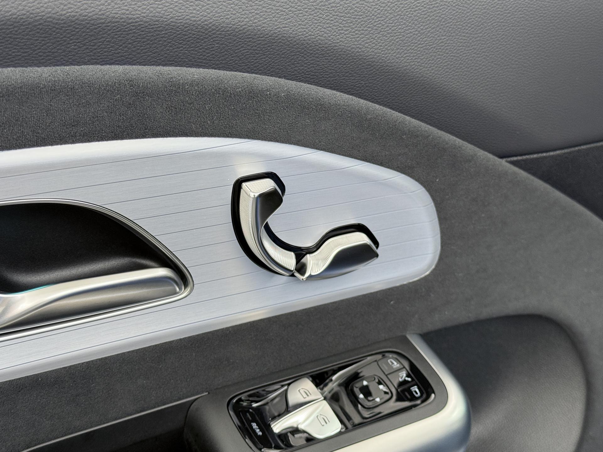 Mercedes-Benz CLA-Klasse 250+ Launch Edition 85 kWh Accu 21