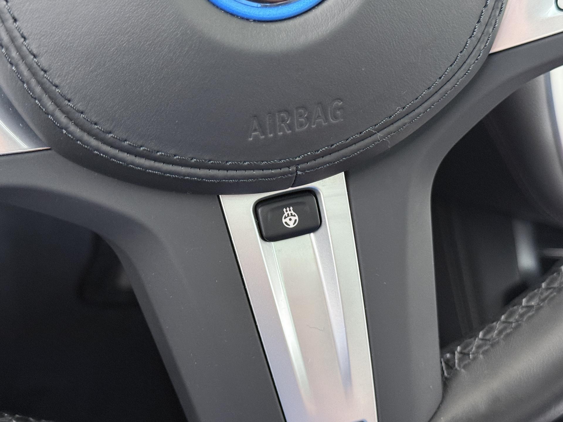 BMW 7 Serie 745e High Executive 35