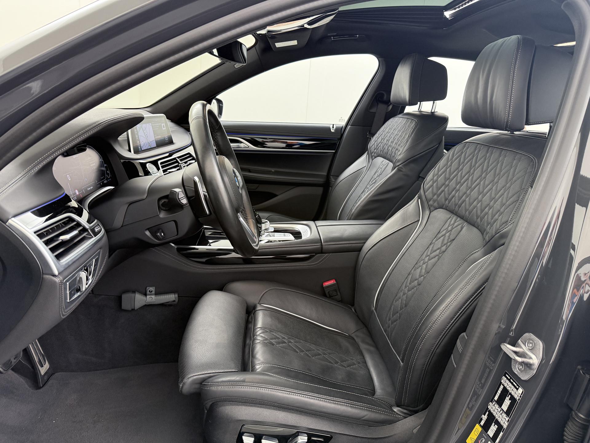 BMW 7 Serie 745e High Executive 6