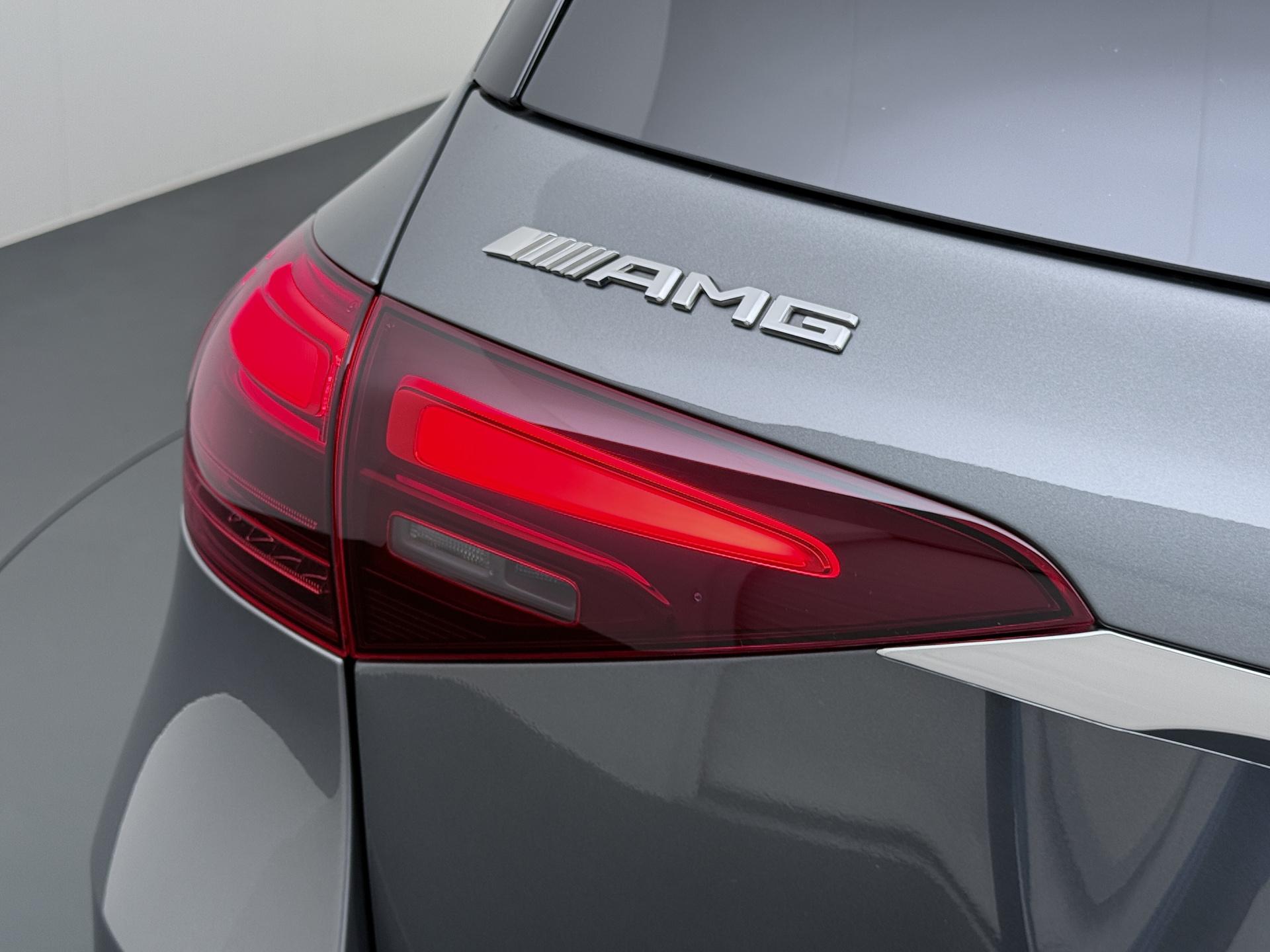 Mercedes-Benz GLE AMG 53 Hybrid 4MATIC+ 14