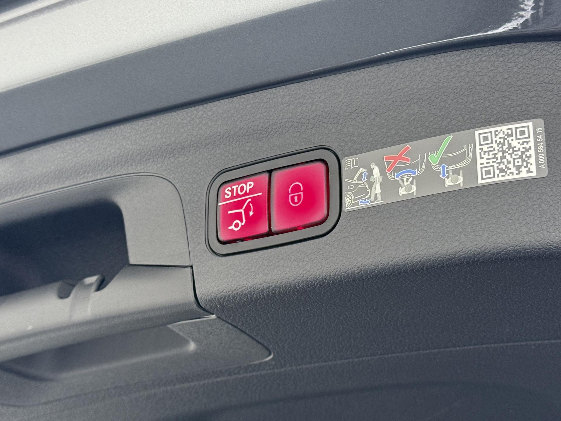 Mercedes-Benz GLE AMG 53 Hybrid 4MATIC+ 18