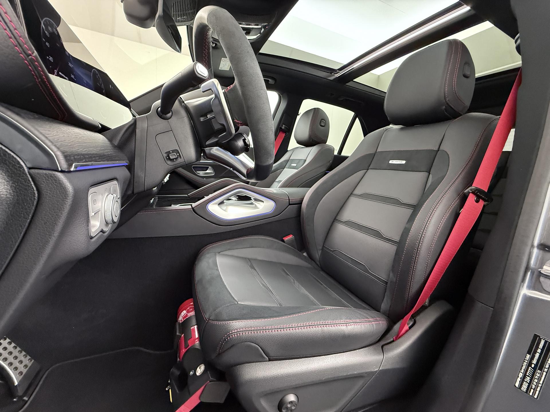 Mercedes-Benz GLE AMG 53 Hybrid 4MATIC+ 23