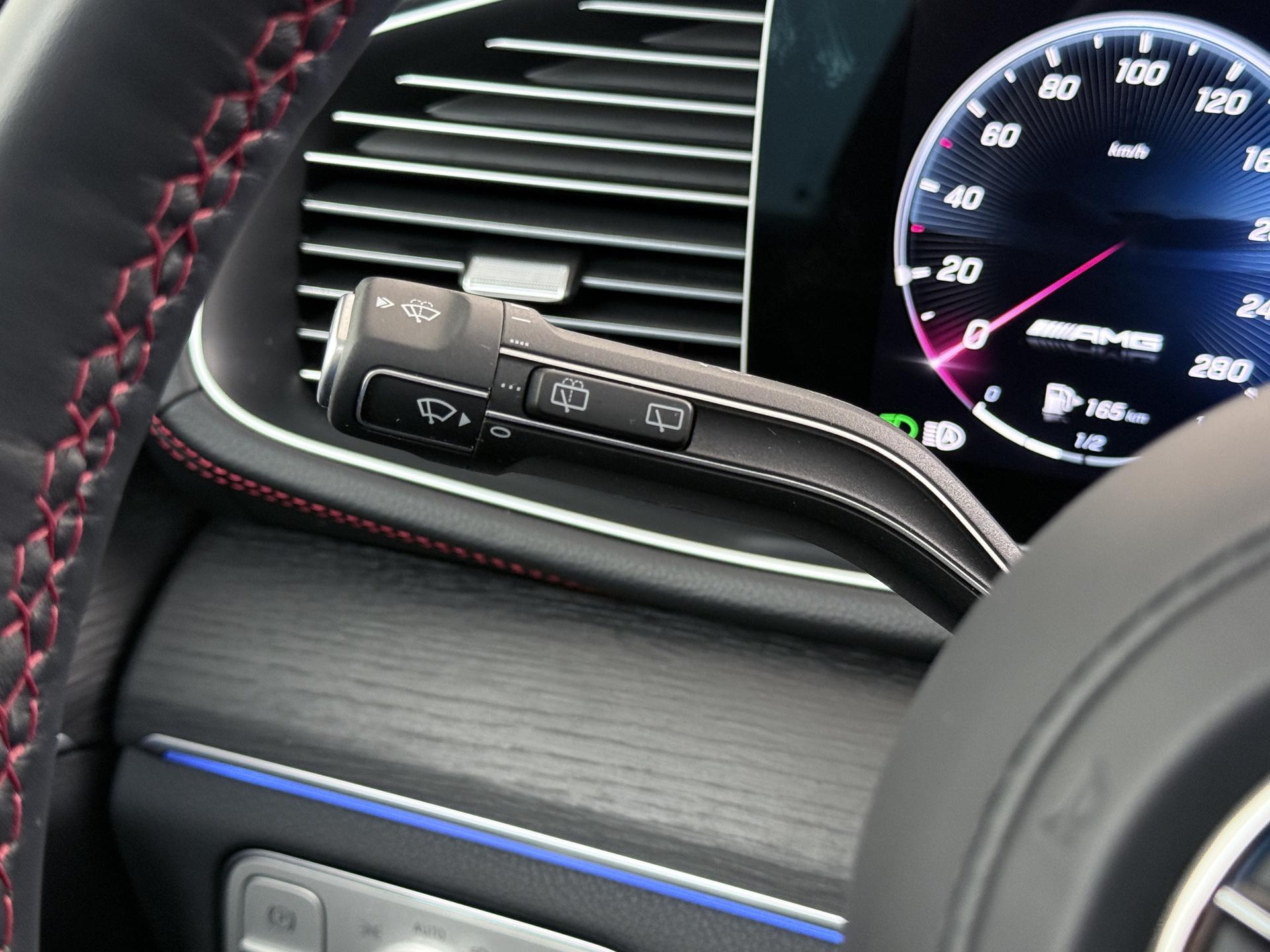 Mercedes-Benz GLE AMG 53 Hybrid 4MATIC+ 32