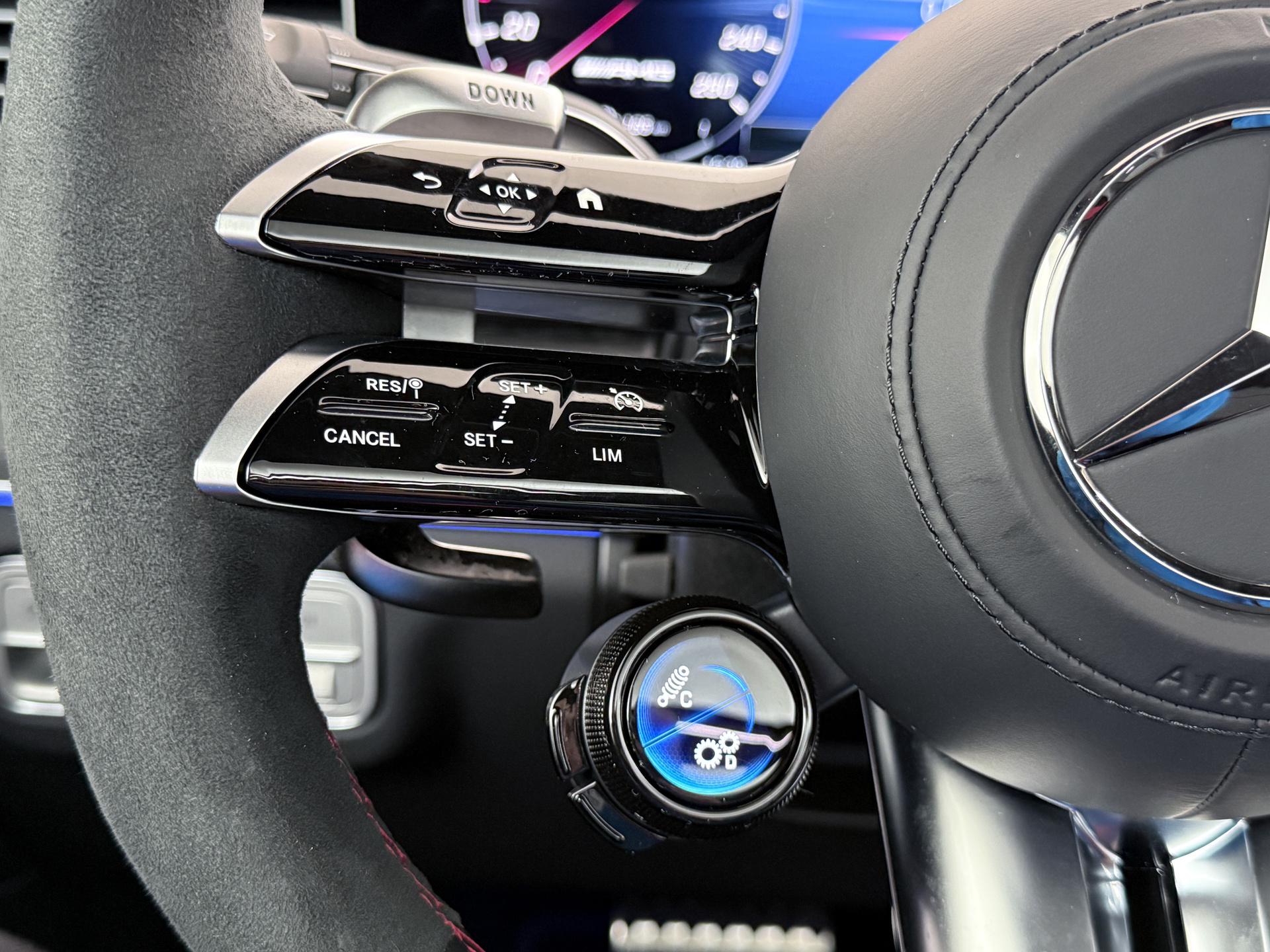 Mercedes-Benz GLE AMG 53 Hybrid 4MATIC+ 34