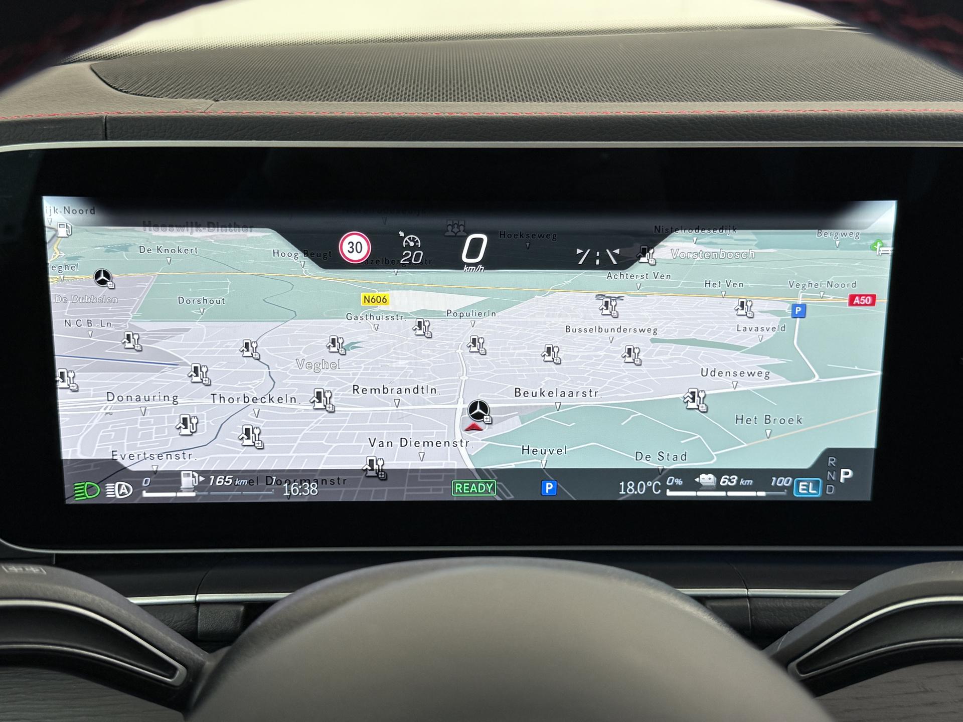 Mercedes-Benz GLE AMG 53 Hybrid 4MATIC+ 37