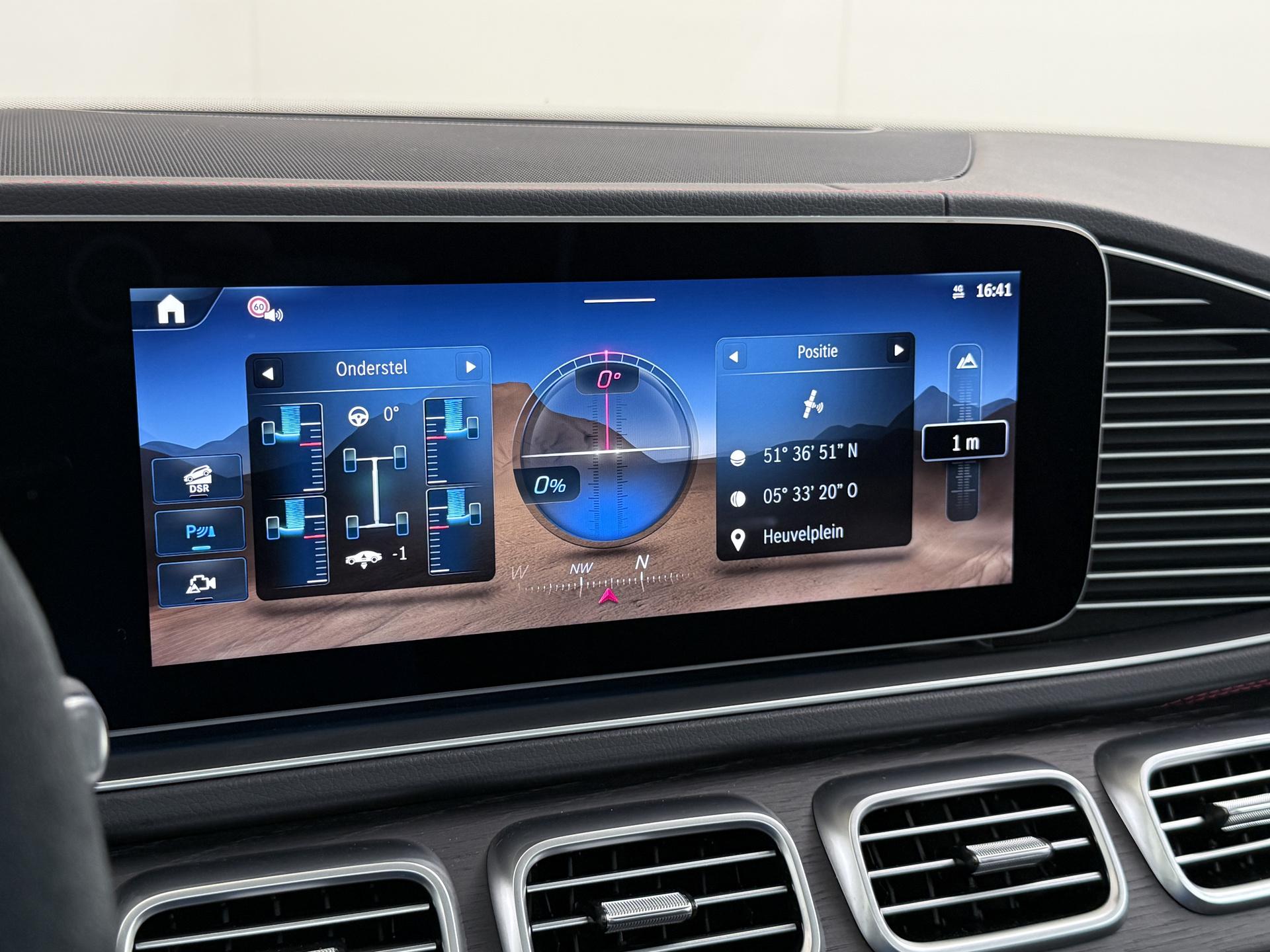 Mercedes-Benz GLE AMG 53 Hybrid 4MATIC+ 51