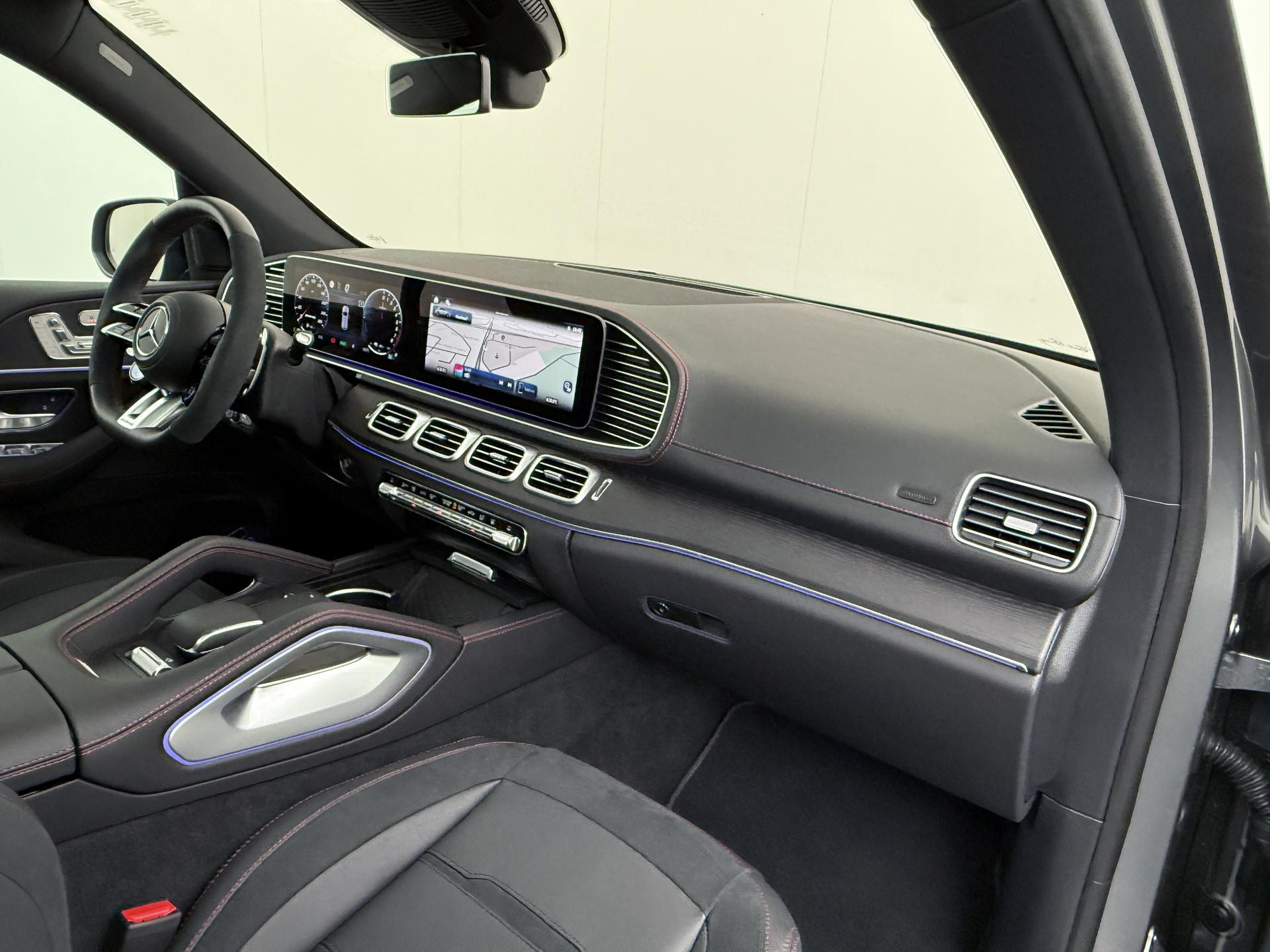 Mercedes-Benz GLE AMG 53 Hybrid 4MATIC+ 56