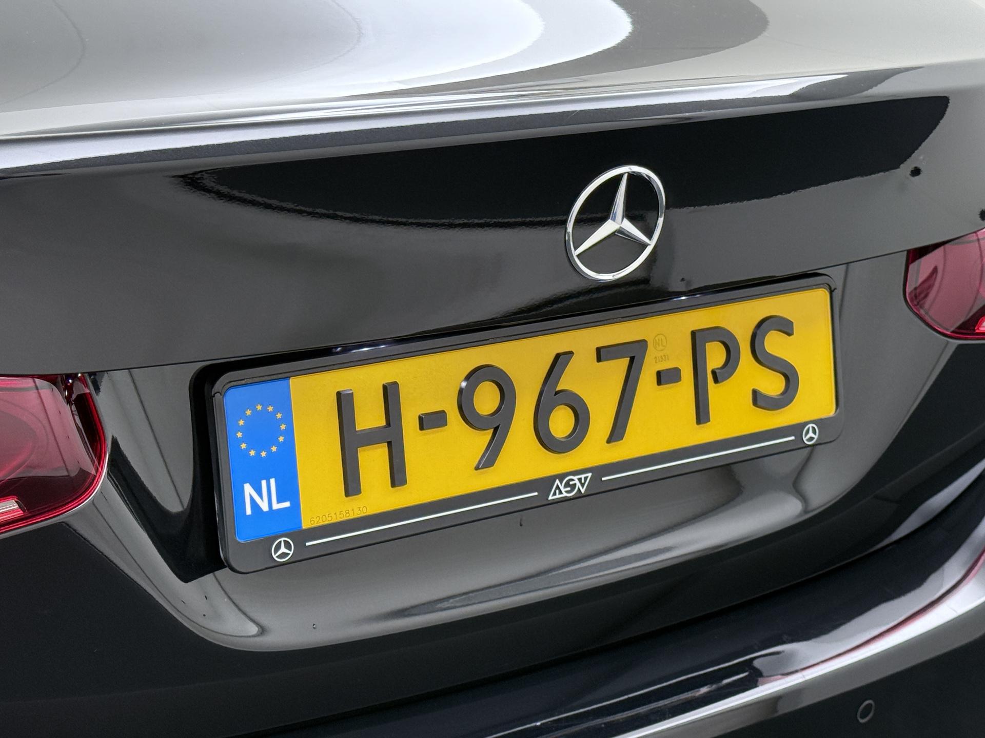 Mercedes-Benz A-Klasse 180 AMG Business Solution 12