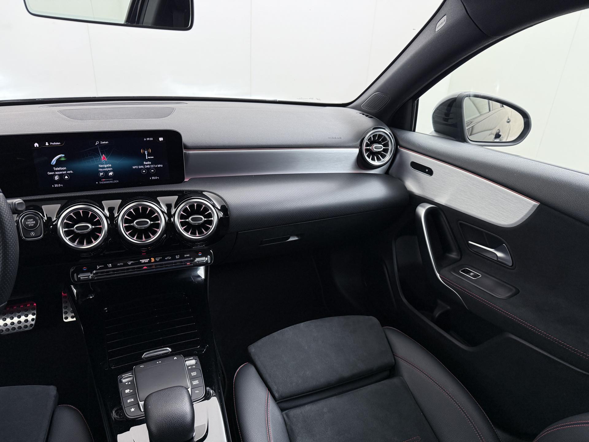 Mercedes-Benz A-Klasse 180 AMG Business Solution 25