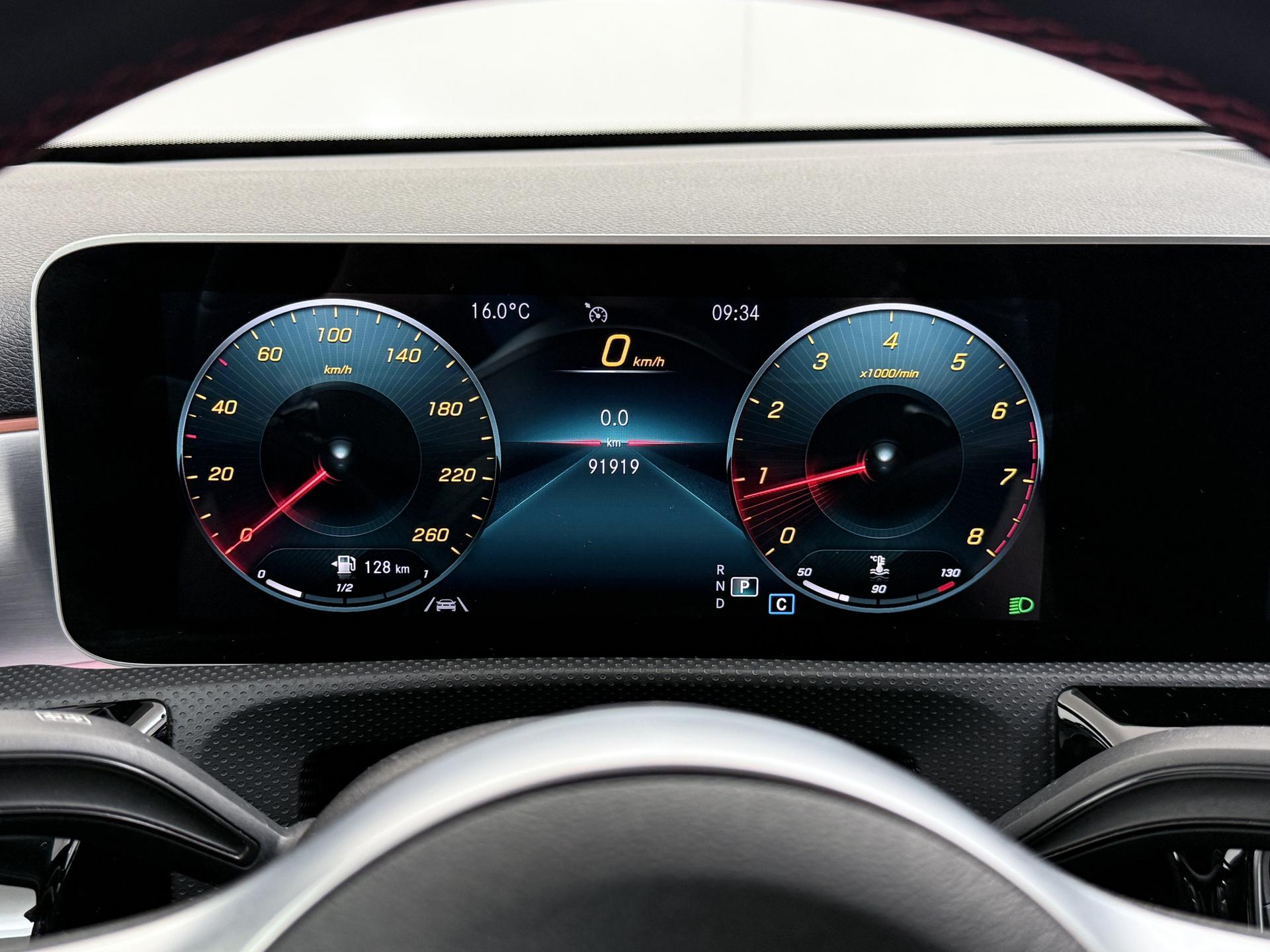 Mercedes-Benz A-Klasse 180 AMG Business Solution 31