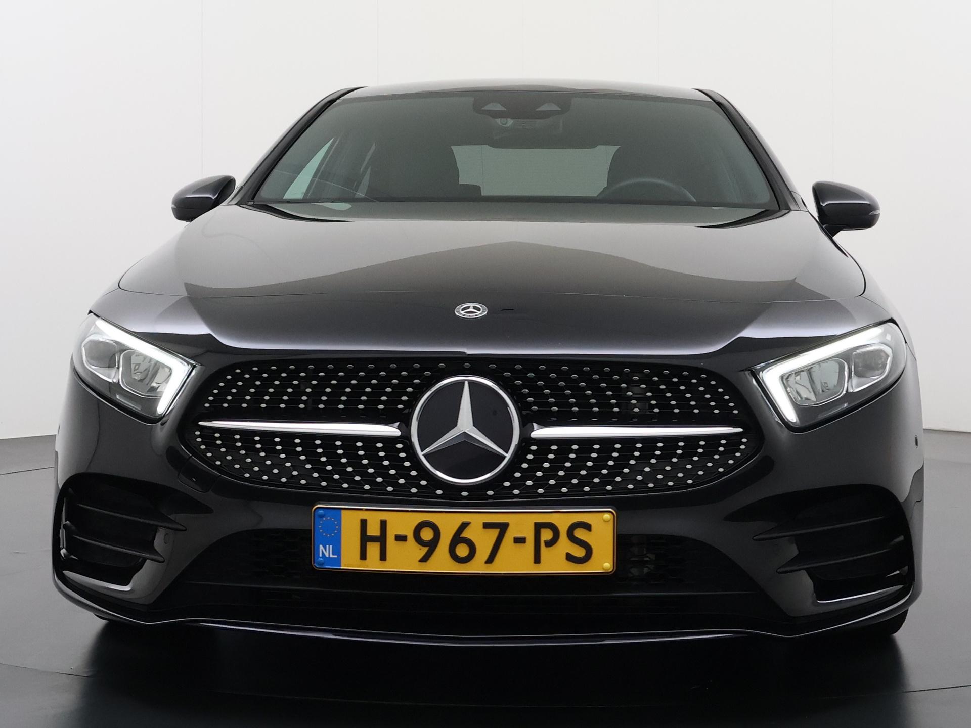 Mercedes-Benz A-Klasse 180 AMG Business Solution 7